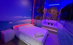 Habitacion Con Jacuzzi Y Bano Privado